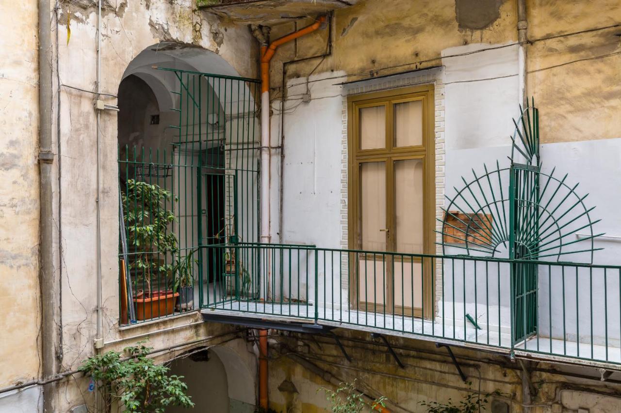 Art Apartment At Sanita By Wonderful Italy Naples Extérieur photo
